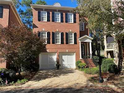 773 Springlake Ln NW Atlanta, GA 30318