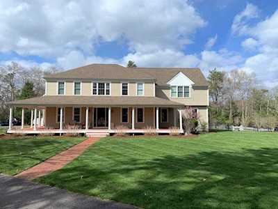 33 Hayden Ridge Plymouth, MA 02360