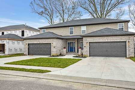 8675 Pebble Creek Drive Newburgh, IN 47630