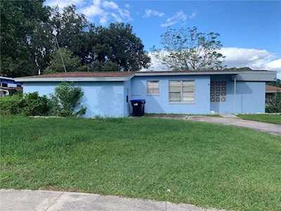 139 W Cleveland St Apopka, FL 32703