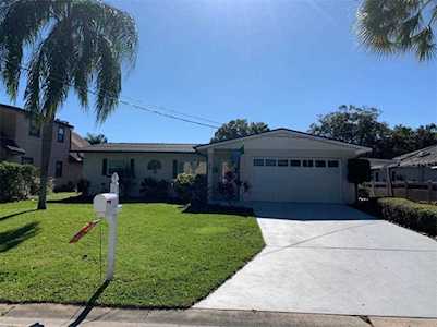20 Oak Ave Palm Harbor, FL 34684