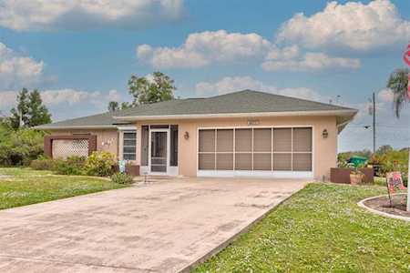7143 7151 Sussex Ln Englewood, FL 34224