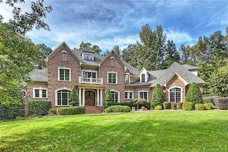 330 Trafalgar Place Matthews, NC 28105