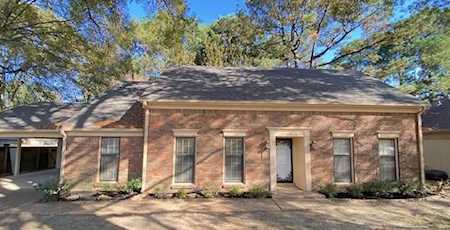 2506 Mackinnon Dr Memphis, TN 38119