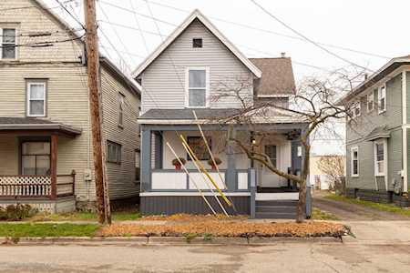 1419 Reo Ave Lansing, MI 48910