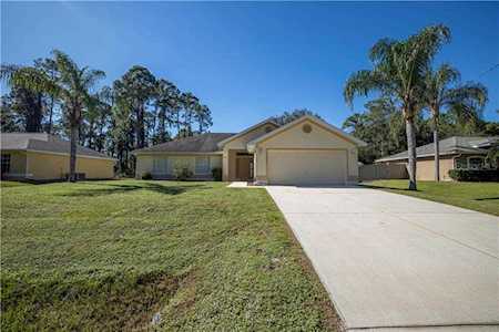 2223 Sadnet Ln North Port, FL 34286