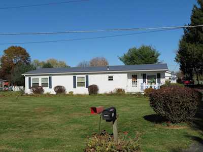 182 Fern Street Newark, OH 43055