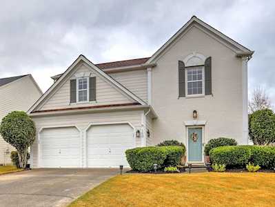 150 Lyndhurst Ct Roswell, GA 30075