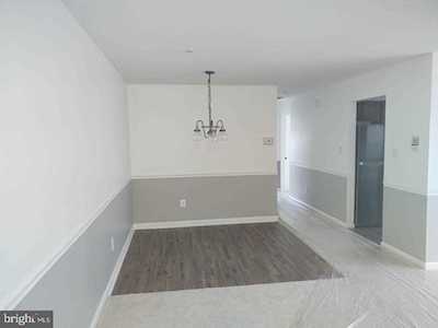 300 Blue Water Ct #203 Glen Burnie, MD 21060