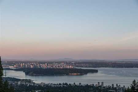 2245 Twin Creek Place #302 West Vancouver, BC V7S 3K4