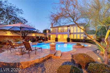 8365 Bella Famiglia Ave Las Vegas, NV 89178