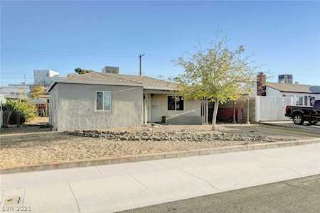 41 Mallory St Henderson, NV 89015