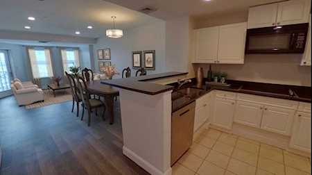 10 Seaport Dr #2617 Quincy, MA 02171