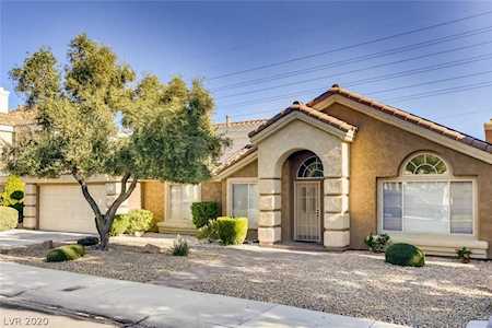 2716 Green Bay Dr Las Vegas, NV 89128