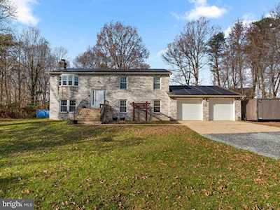 9102 Cherry Ln S Upper Marlboro, MD 20774