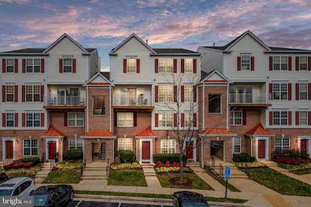 13386 Spofford Rd #301 Herndon, VA 20171