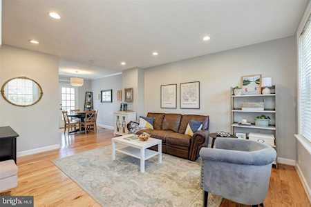 2807 Abingdon St #B Arlington, VA 22206