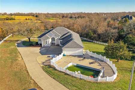 7000 SE Moreland School Rd Blue Springs, MO 64014