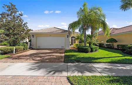28615 Wahoo Dr Bonita Springs, FL 34135