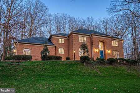 2307 Sawdust Rd Vienna, VA 22181