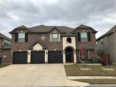 5117 Edgebrook Way Fort Worth, TX 76244