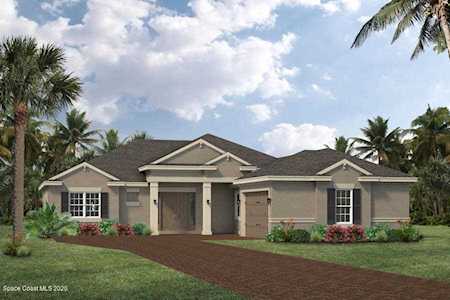 8256 Stonecrest Drive Melbourne, FL 32940