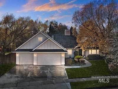 5259 E Branchwood Drive Boise, ID 83716