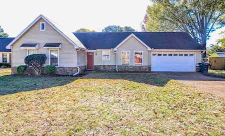 6225 Prairie View Dr Bartlett, TN 38134