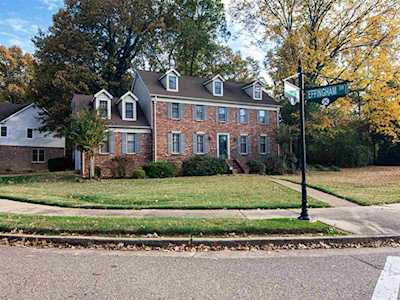 3110 Hacks Cross Rd Germantown, TN 38138