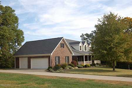 124 Oak Leaf Ct Mt Washington, KY 40047