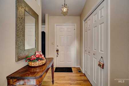 3198 S Falling Brook Lane Boise, ID 83706
