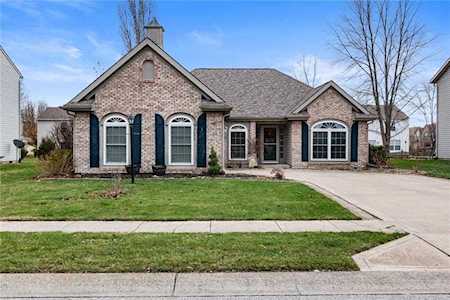 1631 Eastfork Dr Brownsburg, IN 46112