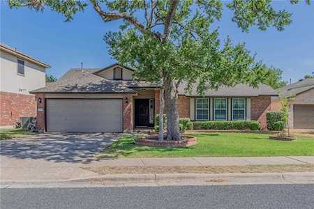 1406 Faustino CV Leander, TX 78641