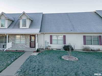 237 Walker Way Blue Grass, IA 52726