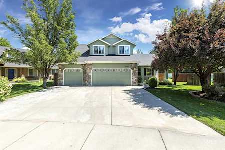 1243 W Great Basin Dr. Meridian, ID 83646