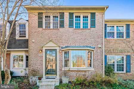 8265 Clifton Farm Ct Alexandria, VA 22306