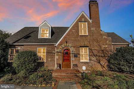 201 Uhler Terrace Alexandria, VA 22301