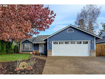 1912 N Emery Dr Newberg, OR 97132