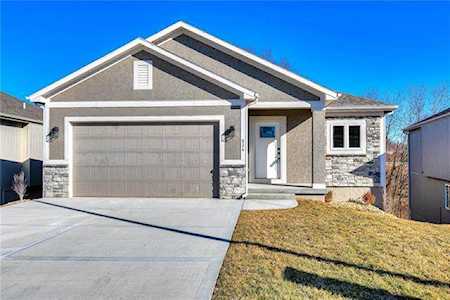 534 NW 110 St Kansas City, MO 64155