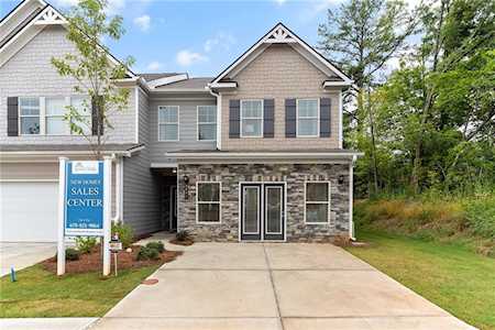 1903 Shetley Creek Dr Norcross, GA 30071