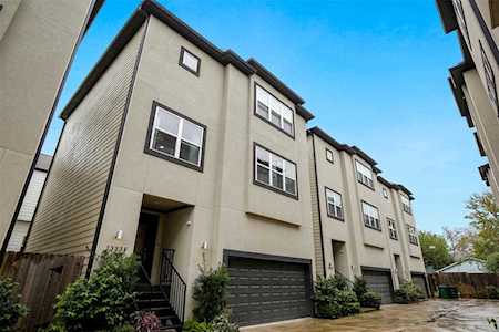 1333 W 22nd St Houston, TX 77008