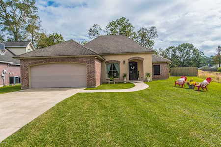100 Agnon Circle Lafayette, LA 70507
