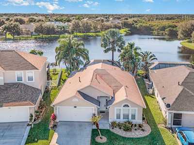4607 Four Lakes Drive Melbourne, FL 32940