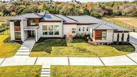 4932 Corriente Lane Benbrook, TX 76126