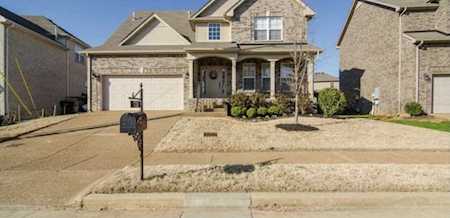 7720 Sunbar Ln Nashville, TN 37211