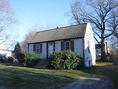 30 Lone Pine Path Weymouth, MA 02188