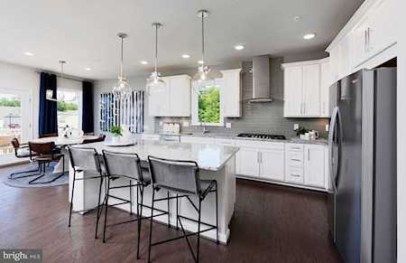 11 Mcquarie Dr #06 Fredericksburg, VA 22406