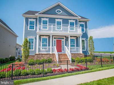 22124 Broadway Ave Clarksburg, MD 20871