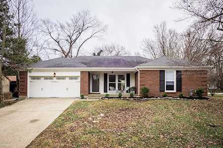 8100 Barbour Manor Dr Louisville, KY 40241