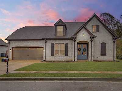 9308 Cloverwood Ln Cordova, TN 38016